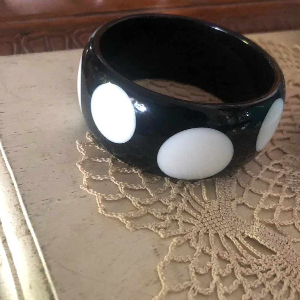 Vintage Black & White Polka-Dot Lucite Bangle Bracelet